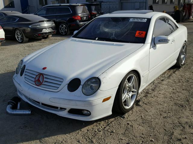 WDBPJ75J13A034435 - 2003 MERCEDES-BENZ CL 500 WHITE photo 2