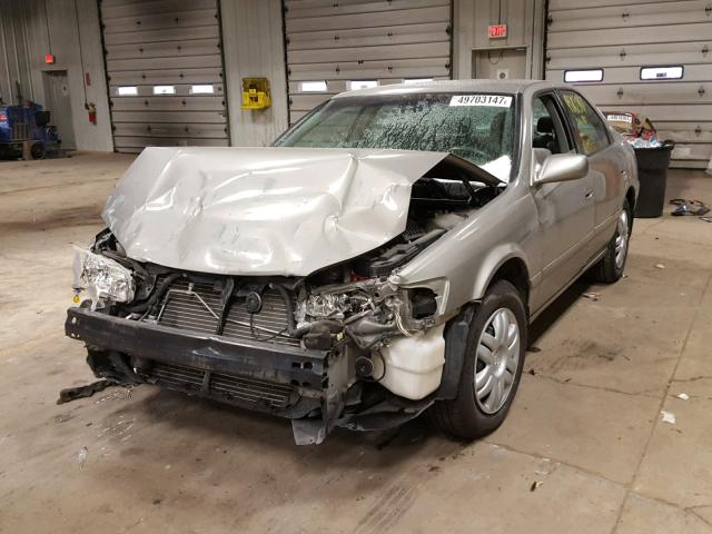 JT2BG22K0Y0407819 - 2000 TOYOTA CAMRY CE GRAY photo 2