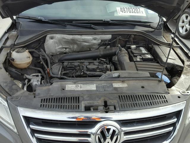 WVGAV7AX0BW539367 - 2011 VOLKSWAGEN TIGUAN S CHARCOAL photo 7