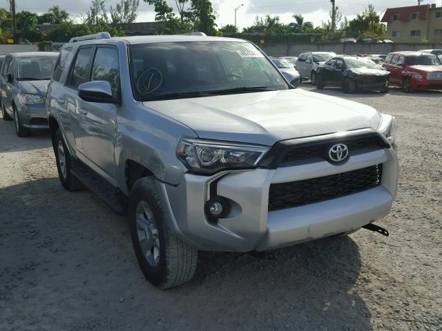 JTEBU5JR5F5232897 - 2015 TOYOTA 4RUNNER SR SILVER photo 1