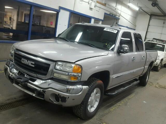 2GTEK13T051225056 - 2005 GMC NEW SIERRA GRAY photo 2