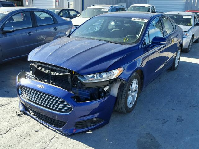 1FA6P0HD4F5110631 - 2015 FORD FUSION SE BLUE photo 2