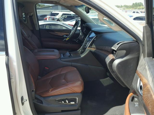 1GYS4SKJ8FR646187 - 2015 CADILLAC ESCALADE E WHITE photo 5