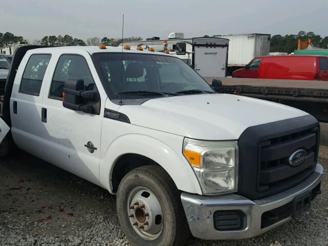 1FD8W3GT2CEB31596 - 2012 FORD F350 SUPER WHITE photo 1