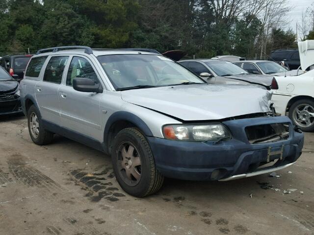 YV1SZ59H531110491 - 2003 VOLVO XC70 SILVER photo 1