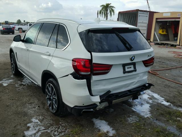 5UXKR6C57E0C03839 - 2014 BMW X5 XDRIVE5 WHITE photo 3