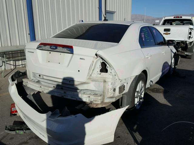 3FAHP0JA0BR293557 - 2011 FORD FUSION SEL WHITE photo 4