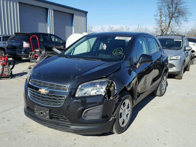 KL7CJKSB5GB572634 - 2016 CHEVROLET TRAX LS BLACK photo 2