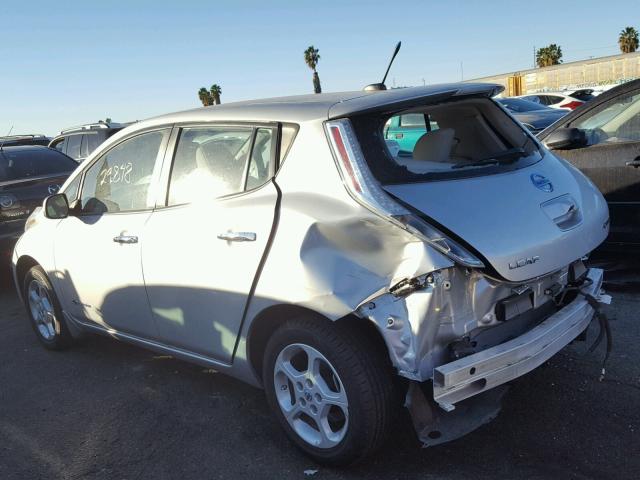 1N4AZ0CP0EC340702 - 2014 NISSAN LEAF S SILVER photo 3