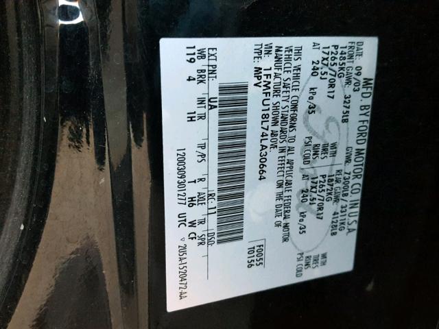 1FMFU18L74LA30664 - 2004 FORD EXPEDITION BLACK photo 10