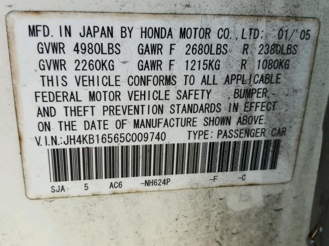 JH4KB16565C009740 - 2005 ACURA RL WHITE photo 10