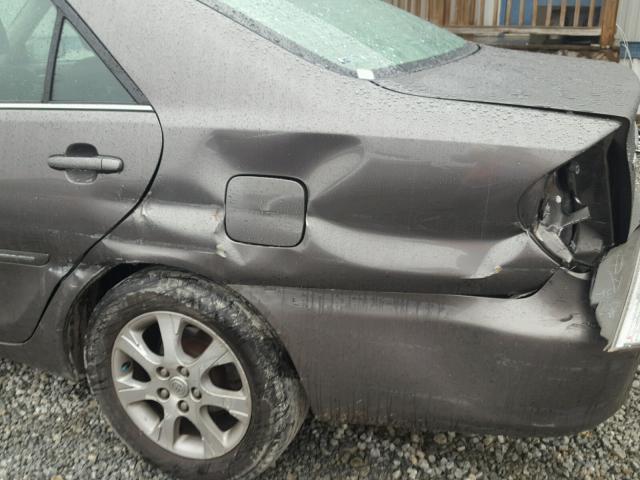 4T1BE32K35U969801 - 2005 TOYOTA CAMRY LE 灰色 照片 9