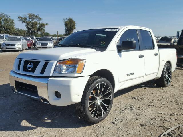 1N6AA0EK1CN326342 - 2012 NISSAN TITAN S WHITE photo 2