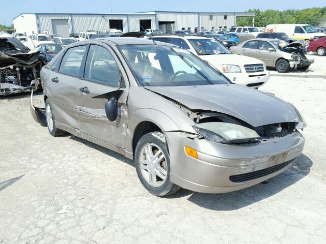 1FAFP34Z84W146705 - 2004 FORD FOCUS SE C TAN photo 1