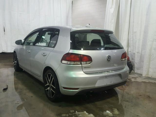 WVWDB7AJ5CW179178 - 2012 VOLKSWAGEN GOLF 银色 照片 3