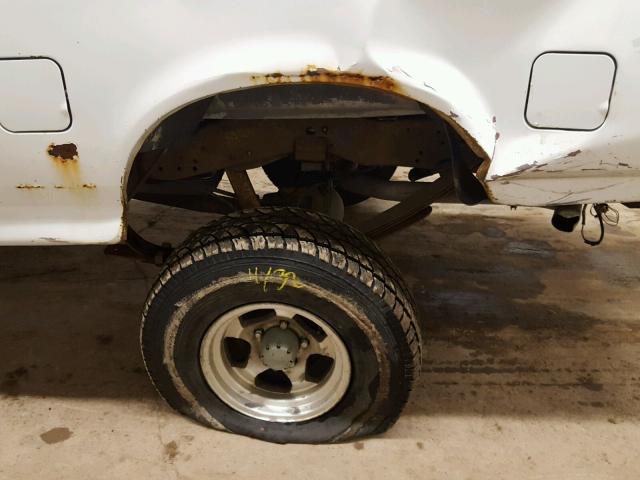 1FTEX14N4RKB46237 - 1994 FORD F150 WHITE photo 9