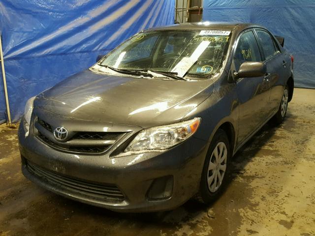 JTDBU4EE3BJ102656 - 2011 TOYOTA COROLLA BA GRAY photo 2