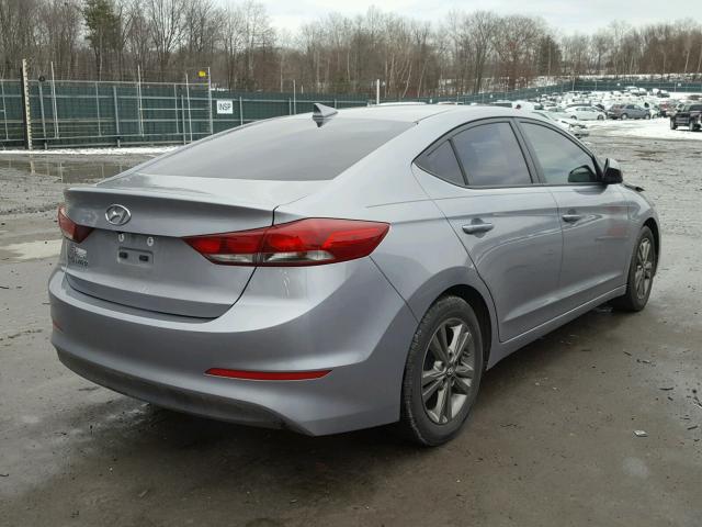 5NPD84LFXHH083551 - 2017 HYUNDAI ELANTRA SE GRAY photo 4