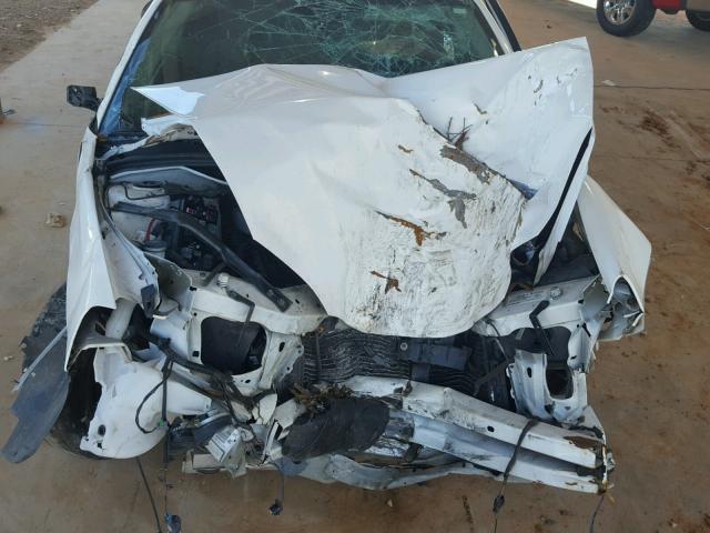 2G2WP552671213602 - 2007 PONTIAC GRAND PRIX Սպիտակ լուսանկար 7