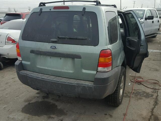 1FMYU96H55KD30054 - 2005 FORD ESCAPE HEV GREEN photo 4