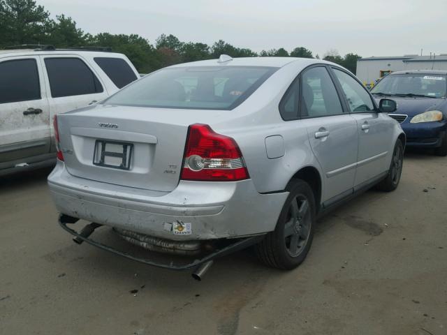 YV1MH682072288937 - 2007 VOLVO S40 T5 SILVER photo 4