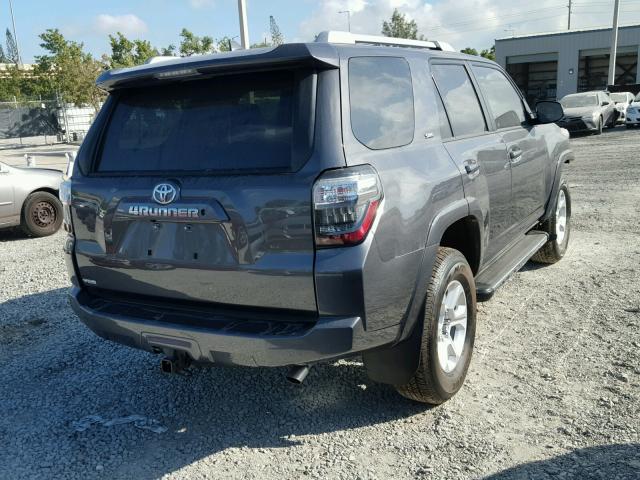 JTEZU5JRXH5162718 - 2017 TOYOTA 4RUNNER SR GRAY photo 4