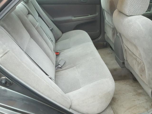 4T1BE32K54U925751 - 2004 TOYOTA CAMRY LE 灰色 照片 6