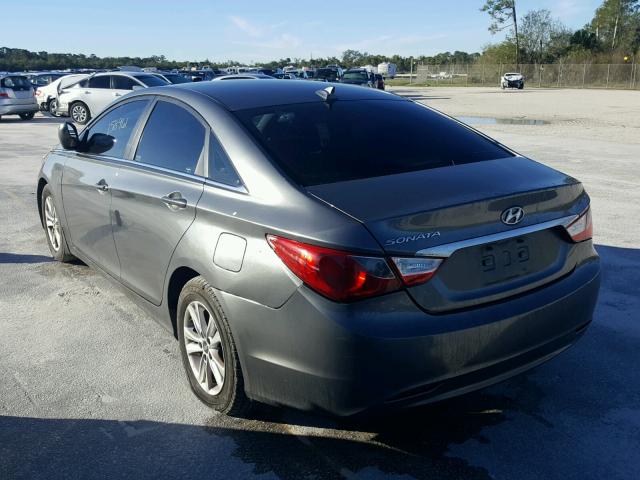 5NPEB4AC8DH777082 - 2013 HYUNDAI SONATA GLS GRAY photo 3