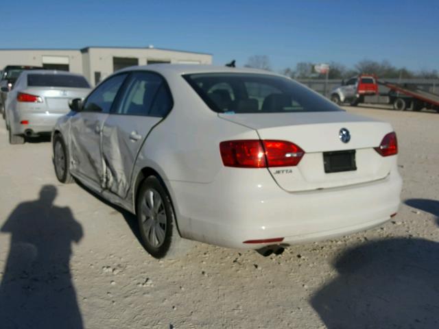 3VWD17AJ3EM237937 - 2014 VOLKSWAGEN JETTA SE WHITE photo 3