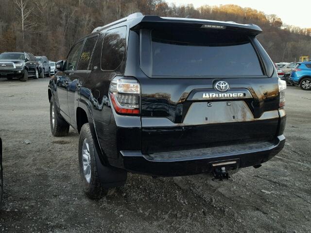 JTEBU5JR3J5487959 - 2018 TOYOTA 4RUNNER SR BLACK photo 3