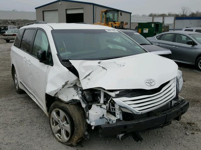 5TDKK3DC1GS751253 - 2016 TOYOTA SIENNA LE WHITE photo 1