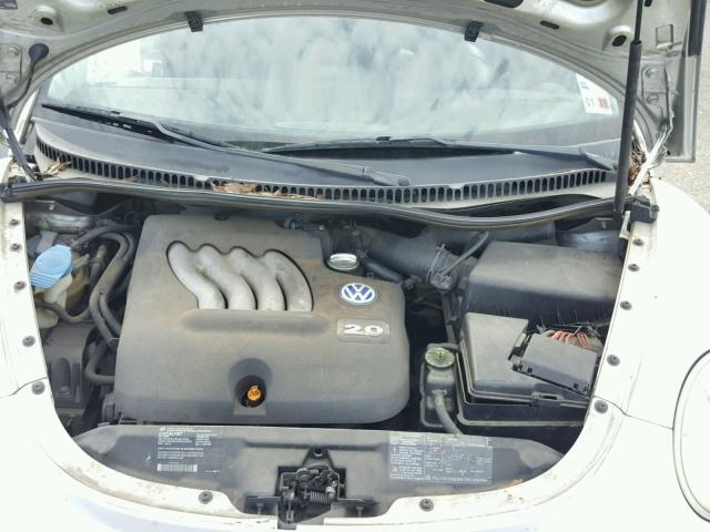 3VWBS21C01M422952 - 2001 VOLKSWAGEN NEW BEETLE 银色 照片 7