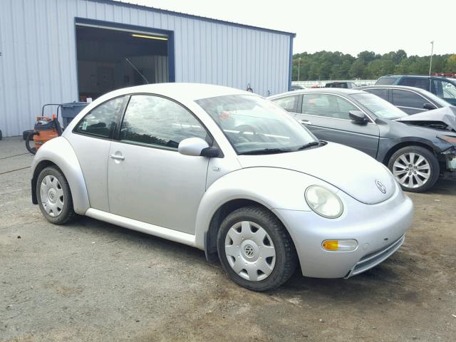 3VWBS21C01M422952 - 2001 VOLKSWAGEN NEW BEETLE 银色 照片 9