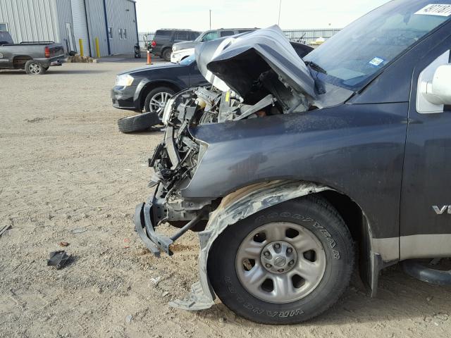 1N6AA07B37N235043 - 2007 NISSAN TITAN XE GRAY photo 9