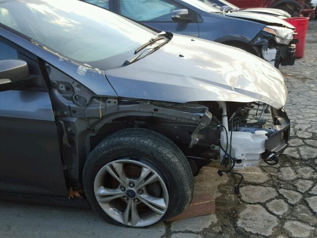 1FADP3F28EL153597 - 2014 FORD FOCUS SE GRAY photo 9