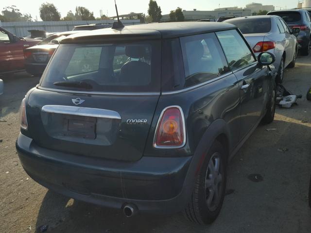 WMWMF33528TU67565 - 2008 MINI COOPER GREEN photo 4