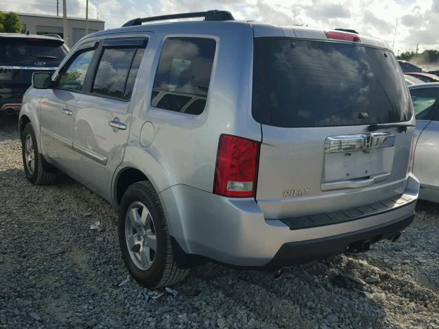 5FNYF3H51BB038053 - 2011 HONDA PILOT EXL SILVER photo 3