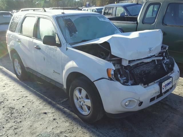 1FMCU4K3XBKB85516 - 2011 FORD ESCAPE HYB WHITE photo 1