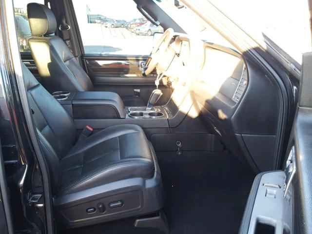 5LMJJ2J53AEJ05359 - 2010 LINCOLN NAVIGATOR 黑色 照片 5