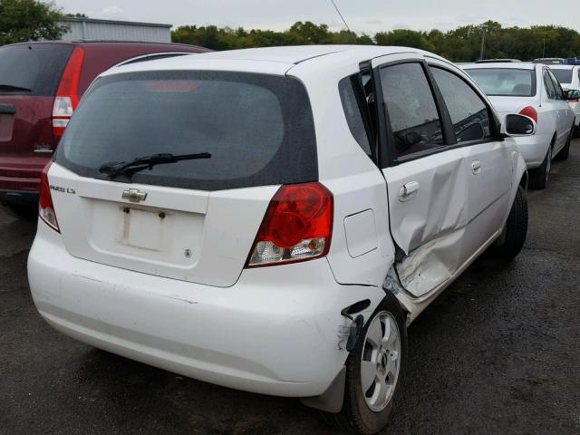 KL1TD66666B634160 - 2006 CHEVROLET AVEO BASE Ақ фото 4