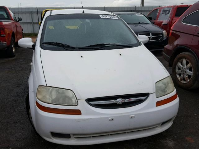 KL1TD66666B634160 - 2006 CHEVROLET AVEO BASE Ақ фото 9
