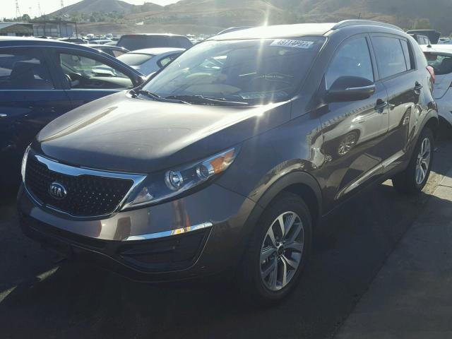 KNDPB3AC3F7755727 - 2015 KIA SPORTAGE L BROWN photo 2