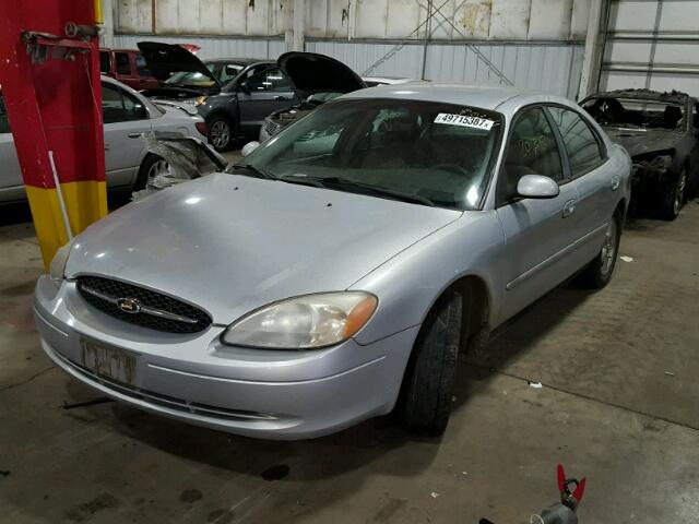 1FAFP53U61G192525 - 2001 FORD TAURUS SE SILVER photo 2