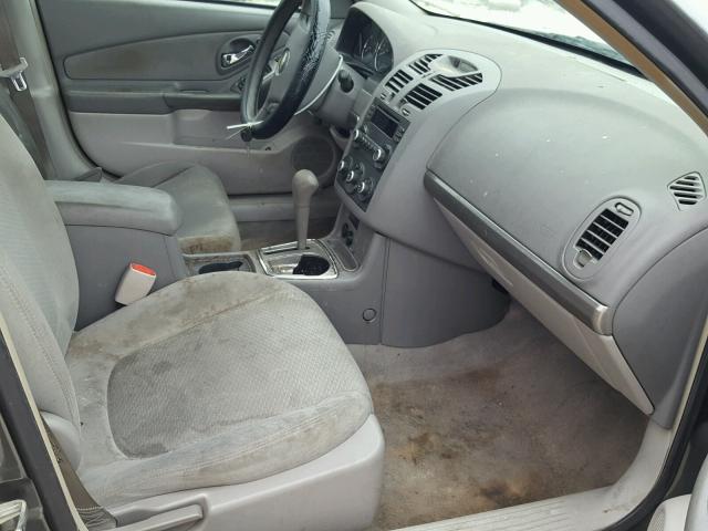 1G1ZS51F26F231434 - 2006 CHEVROLET MALIBU LS ნაცრისფერი ფოტო 5