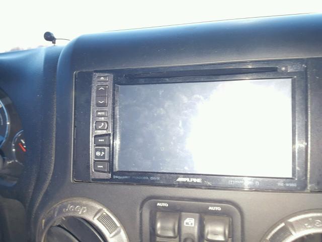 1C4BJWDG4CL138367 - 2012 JEEP WRANGLER U BLACK photo 10