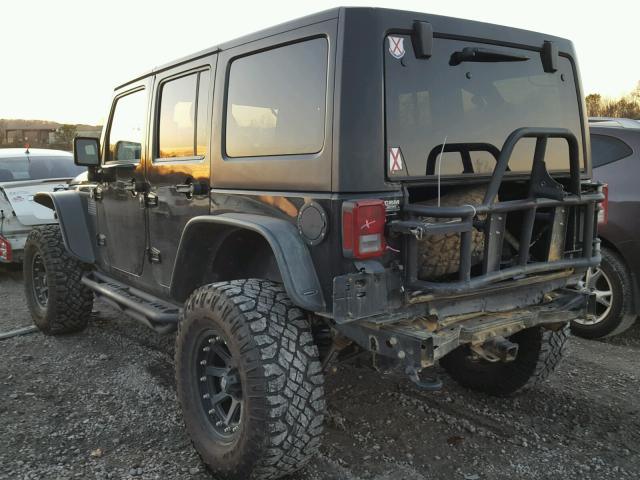 1C4BJWDG4CL138367 - 2012 JEEP WRANGLER U BLACK photo 3