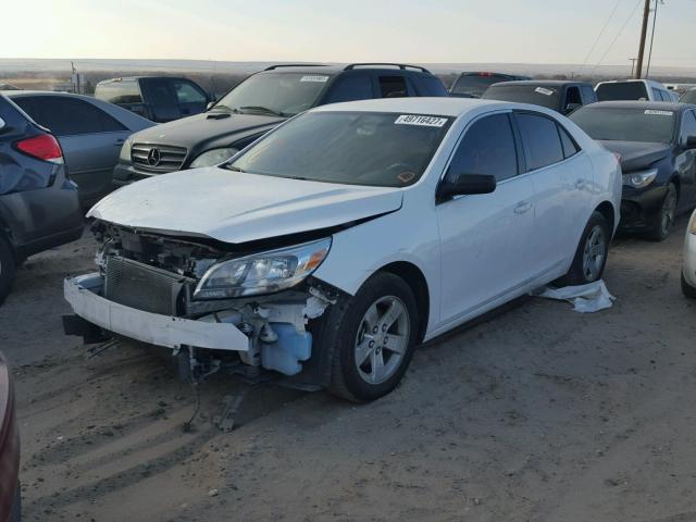 1G11B5SA6DF330951 - 2013 CHEVROLET MALIBU LS WHITE photo 2