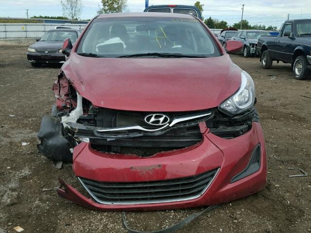 5NPDH4AE2GH759077 - 2016 HYUNDAI ELANTRA SE RED photo 9