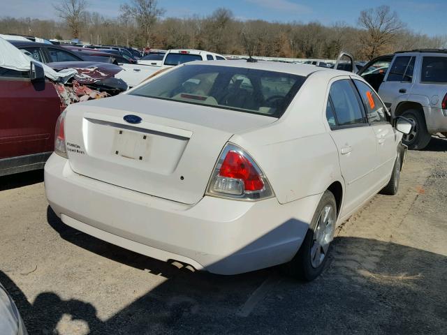 3FAHP06Z59R211959 - 2009 FORD FUSION S WHITE photo 4