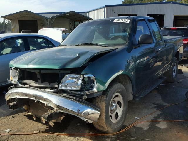 1FTRX17W2YNB13398 - 2000 FORD F150 GREEN photo 2